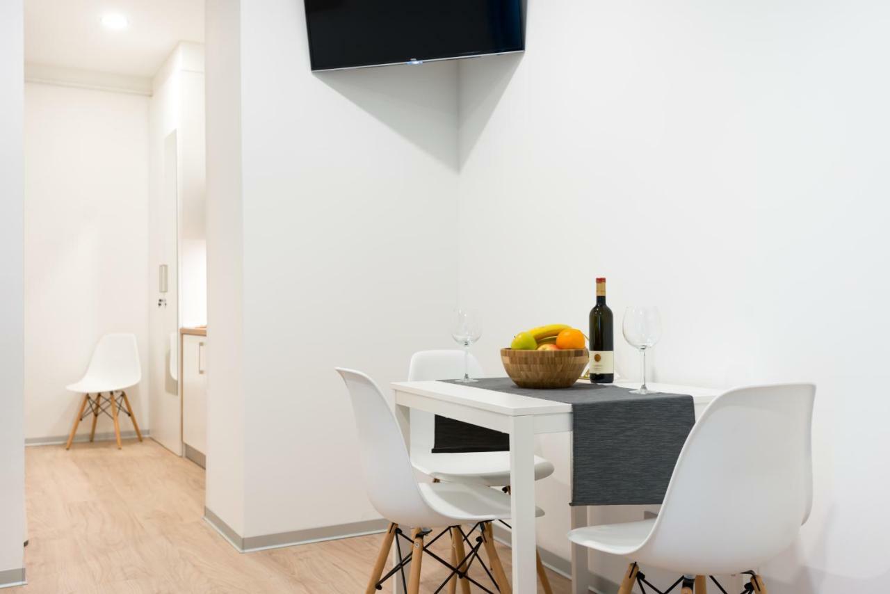Appartamento H4U Smart Deluxe Zagabria Esterno foto